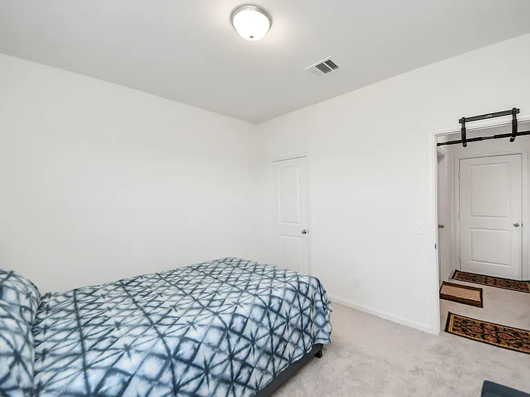 4830 Highland Springs Dr — Photo 28