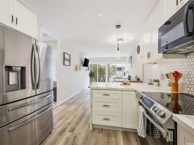 222 Kaiulani Ave APT 208, Honolulu, HI, 96815