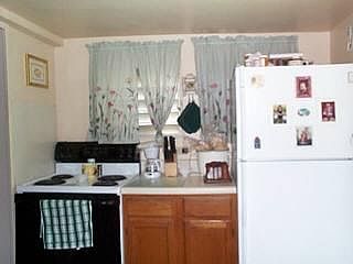 2nd image of 819 Olivia St