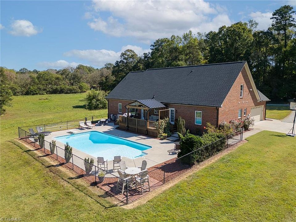 360 Sunset Rd, Clemmons, NC 27012 | Zillow