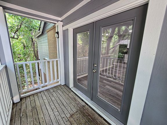 5th image of 205 Winter Park Unit C