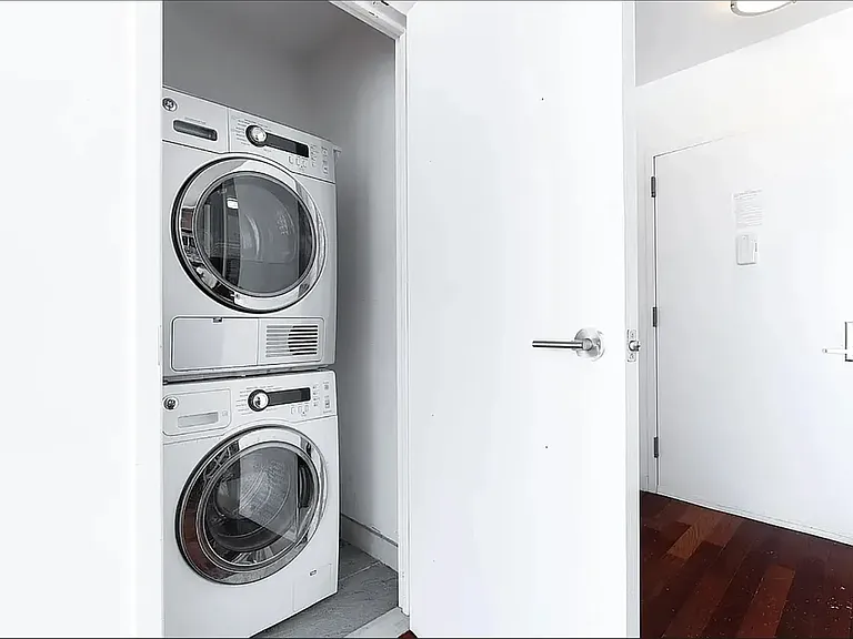 535 Classon Ave #305 — Photo 5