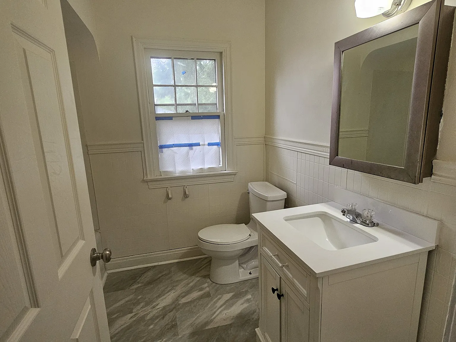 3 bed, 1304 sqft, $975 — Photo 2