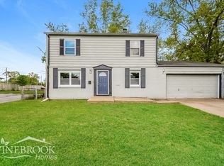 8925 Frontenac Rd, Indianapolis, IN 46226