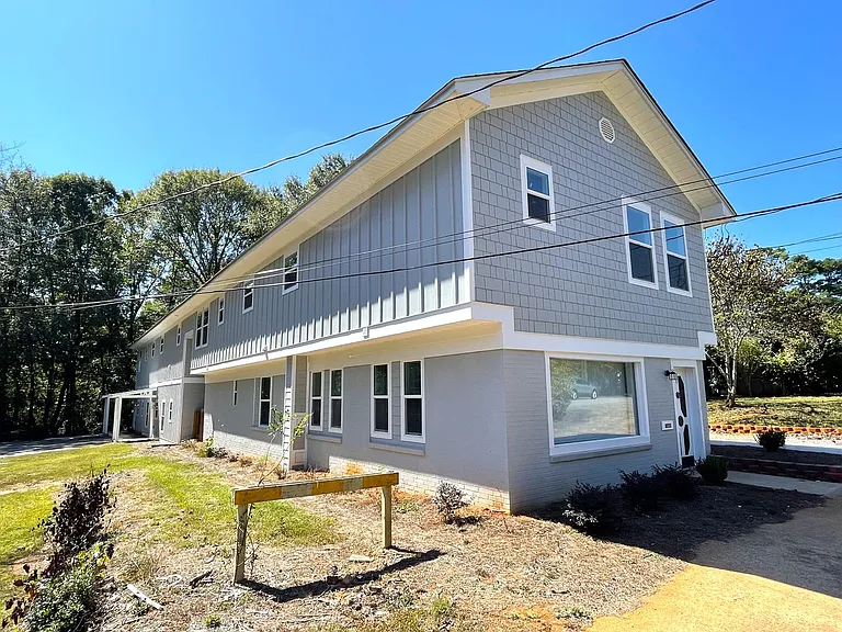 75 Venita Dr — Photo 2