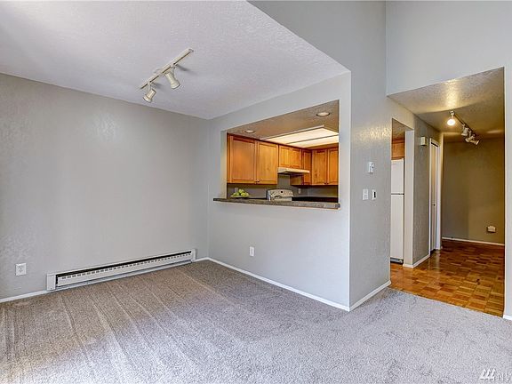 5th image of 727 143rd Ave NE #C-12