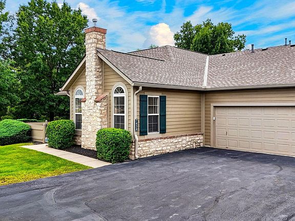 4th image of 7434 Falls View Cir