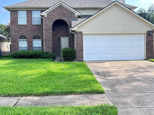 1606 Misty Fawn Ln, Fresno, TX 77545