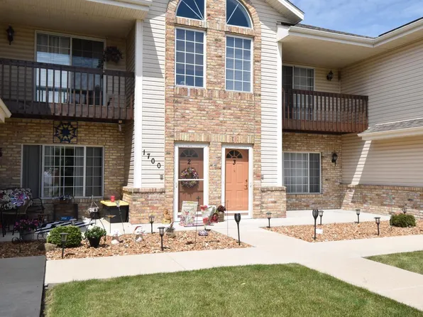 1700 96th STREET #3, Sturtevant, WI 53177