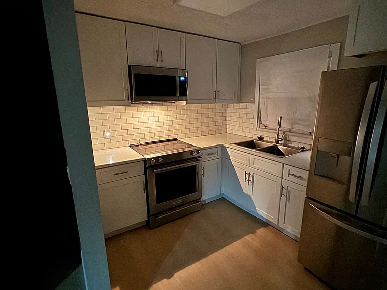 4910 Huppel Ave — Photo 20