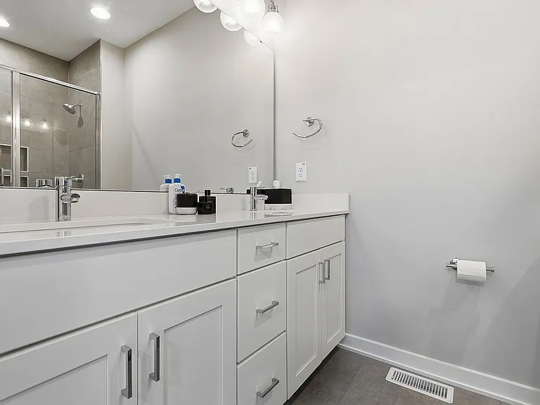 1016 Tipton St — Photo 17