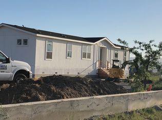 752 Milk Barn Rd, Healdsburg, CA 95448