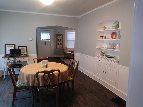 Dining Rm Looking to Living