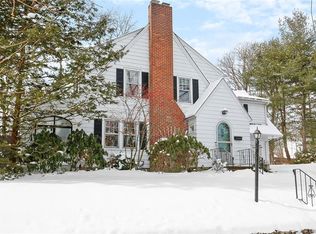 29 Ridgeview Ave, Fairfield, CT 06825