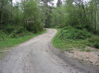 322 E Buckboard Dr, Allyn, WA 98524