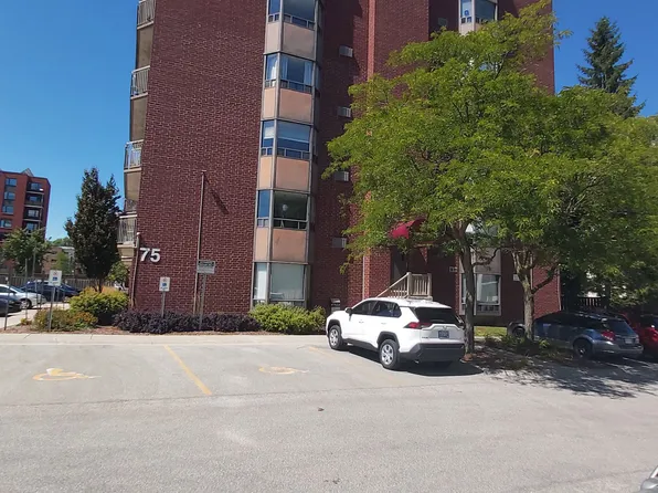 75 Huxley St, London, ON N6J 4W7