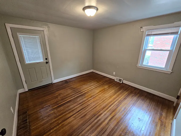 34 Concord Dr #1 — Photo 27