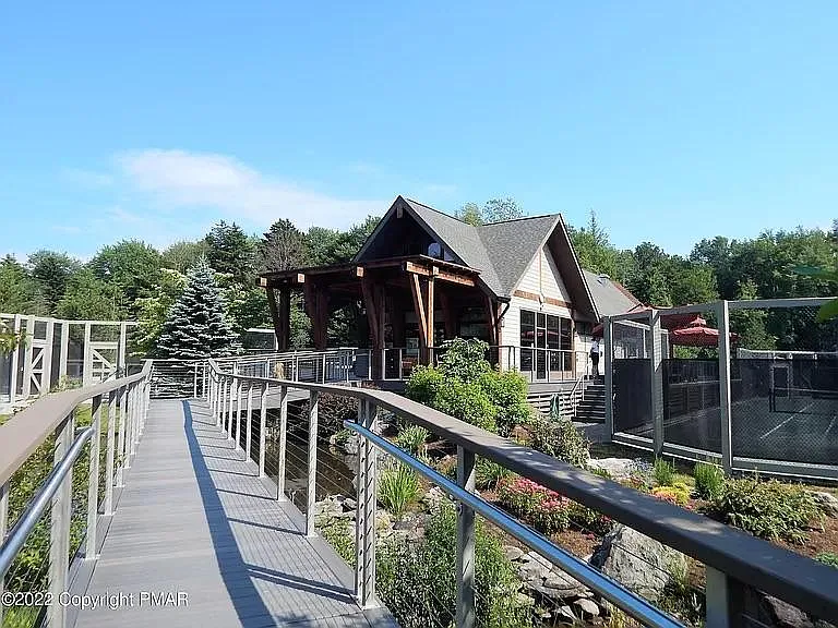154 Tanglewood Dr — Photo 47