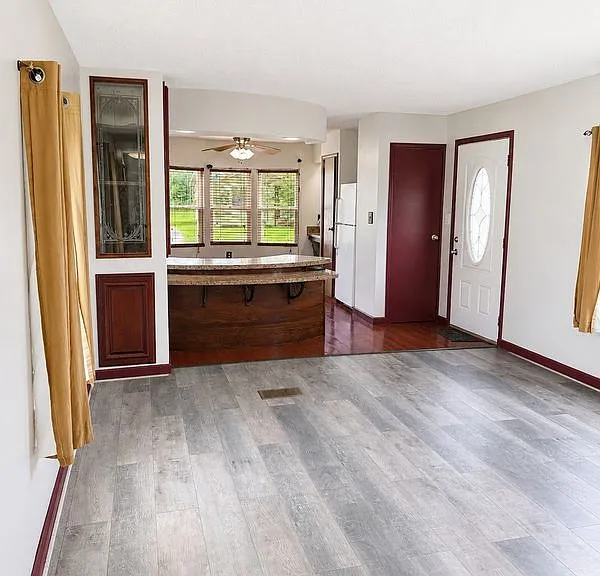 246B Redwood St — Photo 2