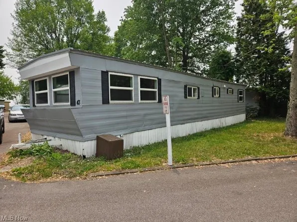 2305 E Waterloo Rd Lot 43, Akron, OH 44312