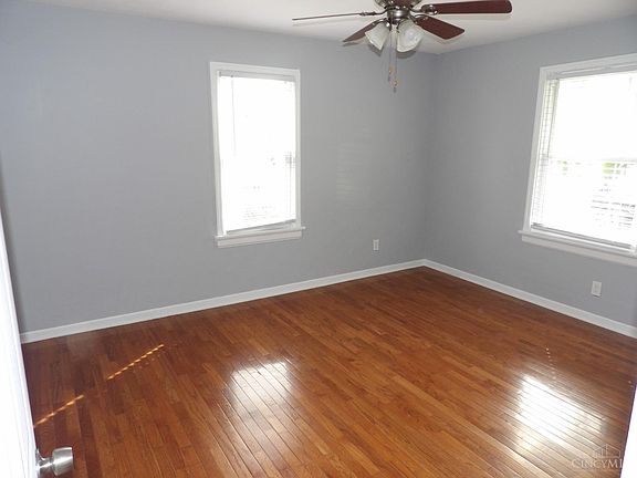 5th image of 1416 Bonnell St