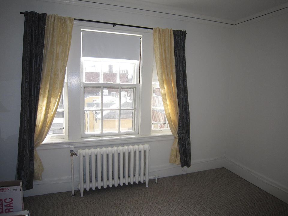 2nd image of 1572 Massachusetts Ave #00