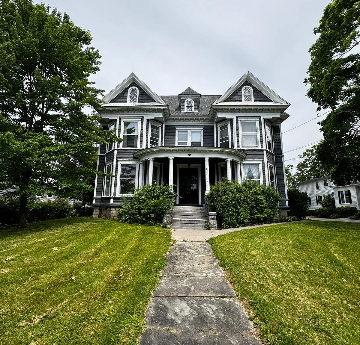 1 bed, $1,400 — Photo 1