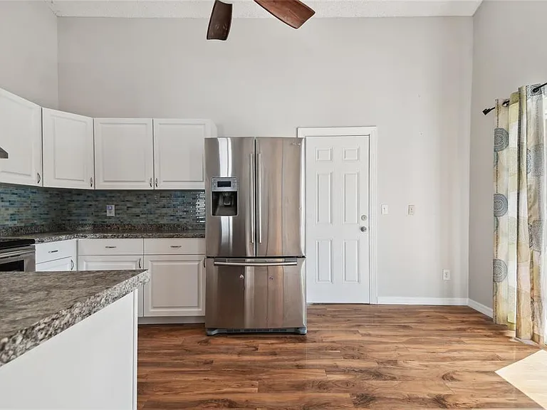 2803 Northcote Dr — Photo 7