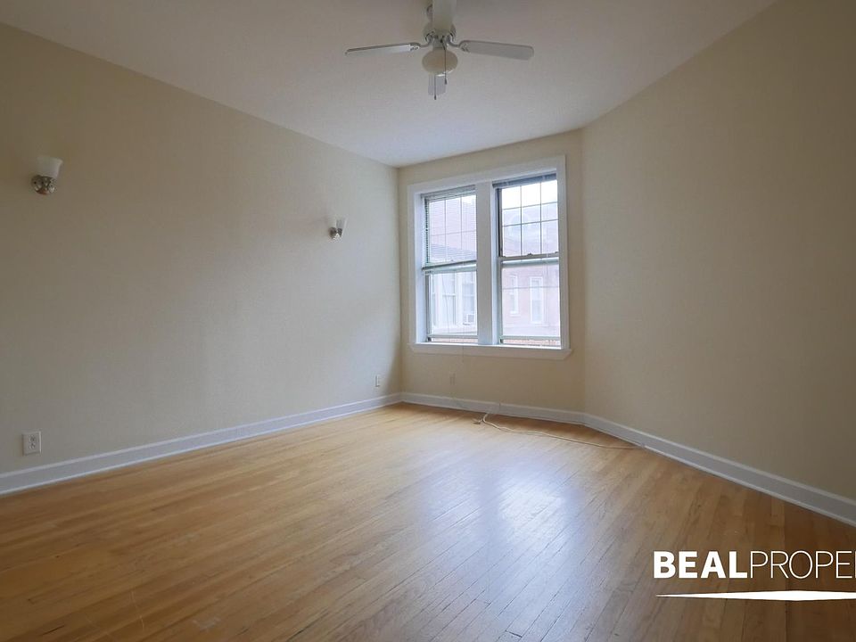 1st image of 554 W Aldine Ave #W3