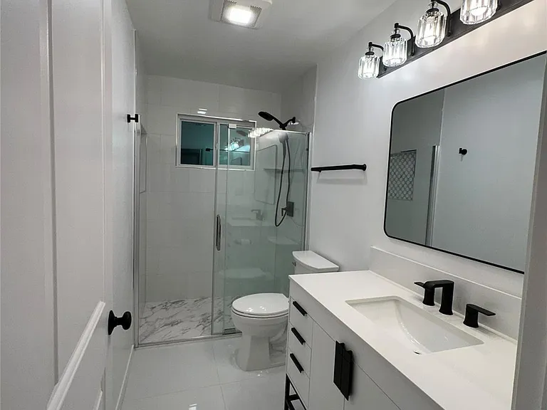7621 Scenic Brook Dr — Photo 3