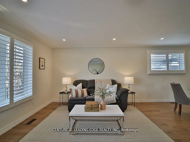 3 Crombie Pl — Photo 12