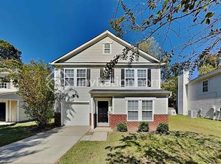 6816 Wandering Creek Dr, Charlotte, NC 28216