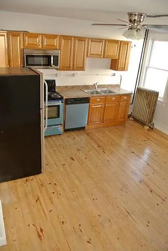 101 S Walnut St — Photo 5