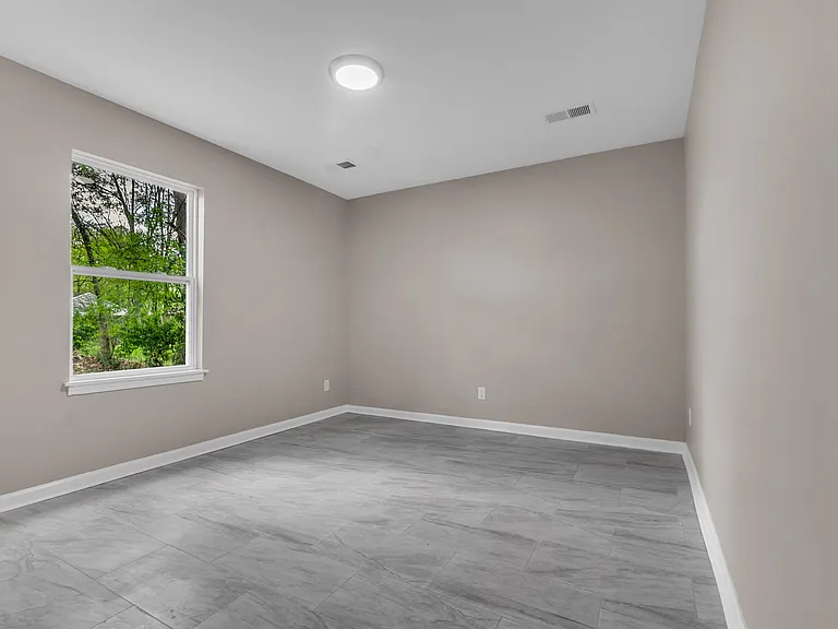 3480 Vernon Ave — Photo 14