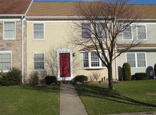 111 Country Ridge Dr, Red Lion, PA 17356