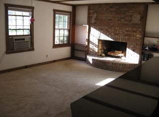 1370 Riverside Rd #BASEMENT, Roswell, GA 30076