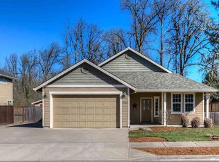 3234 NE Zachary Dr, McMinnville, OR 97128