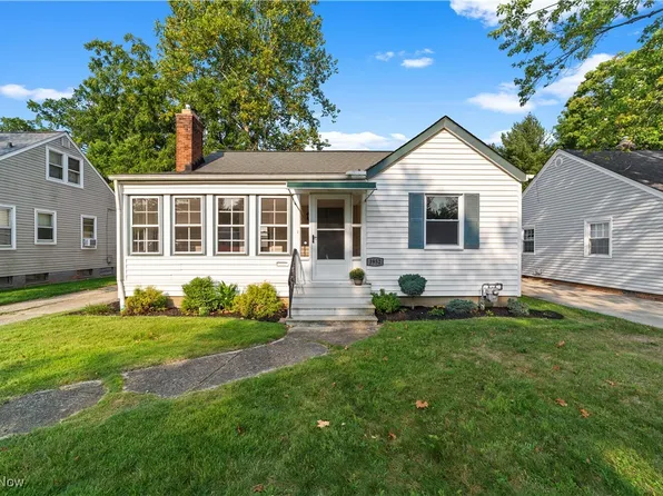 3952 W 227th St, Fairview Park, OH 44126