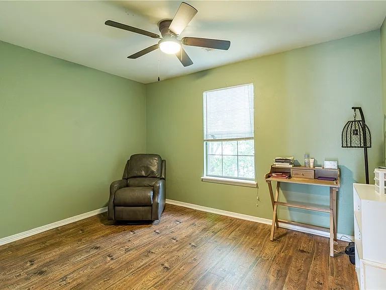 869 W Peachtree Dr #869 — Photo 9