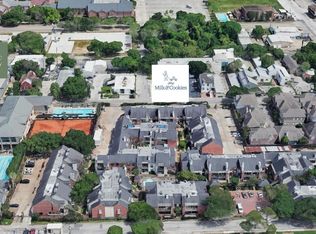 2829 Timmons Ln APT 120, Houston, TX 77027