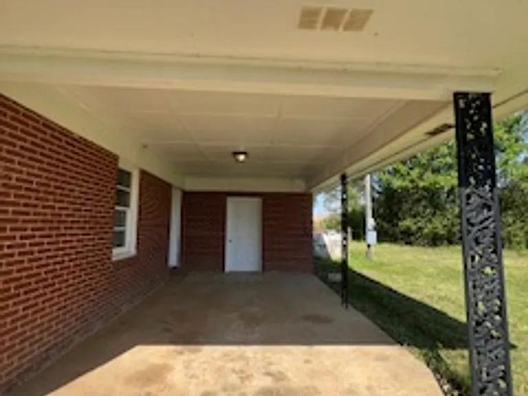 79 Rj Kennedy Rd — Photo 11