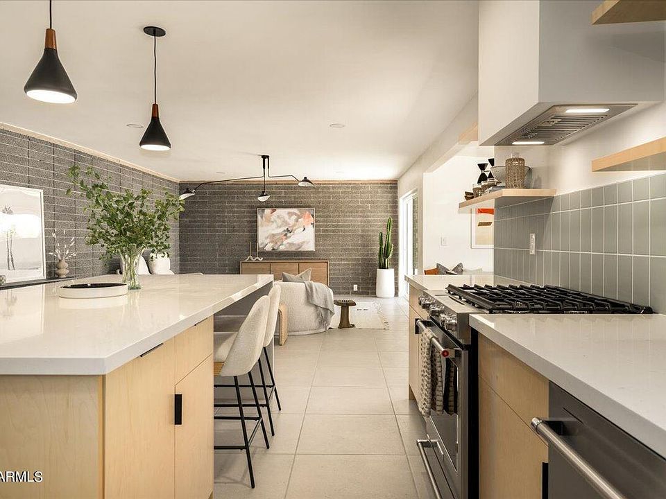 8049 N 10TH Street, Phoenix, AZ 85020 | Zillow