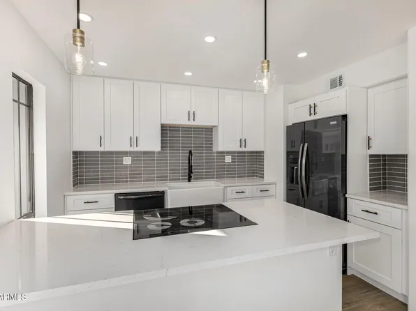 5207 N 24TH Street #201, Phoenix, AZ 85016