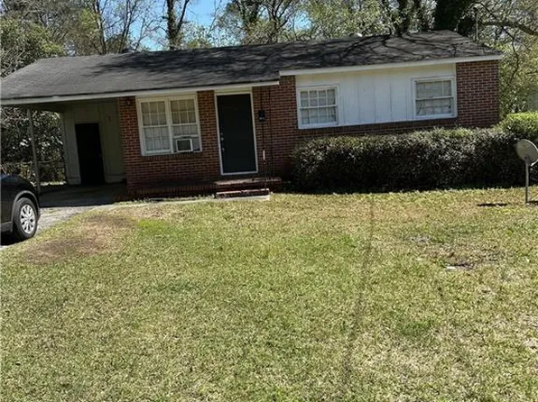 3469 Charleston Cir, Macon, GA 31204