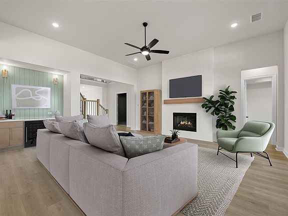 Briargate A family room