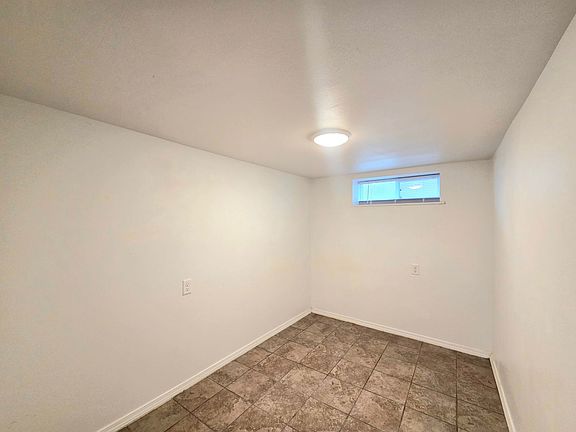 5th image of 1121 Monitor Ave #1/2