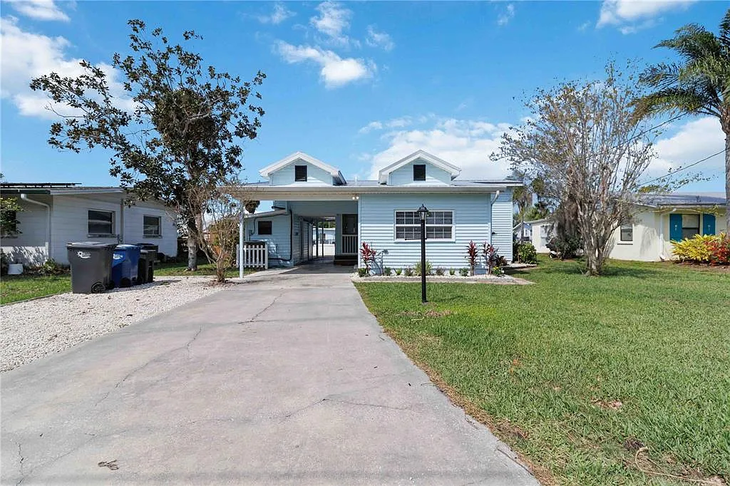 1 bed, 1.5 bath, 678 sqft, $2,500 — Photo 3