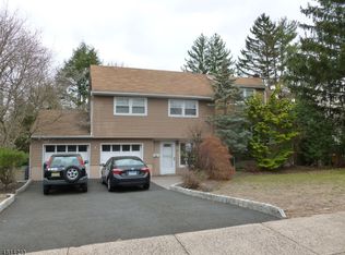 217 Pershing Ave, Ridgewood, NJ 07450