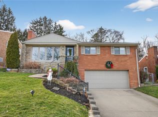 821 Bethany Dr, Pittsburgh, PA 15243