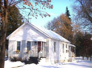 874 Division St, Green Bay, WI 54303